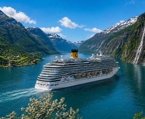 COSTA DIADEMA 8/9ΗΜΕΡΗ ΚΡΟΥΑΖΙΕΡΑ ΣΤΑ ΝΟΡΒΗΓΙΚΑ ΦΙΟΡΔ ΜΕ ΕΛΛΗΝΑ ΣΥΝΟΔΟ