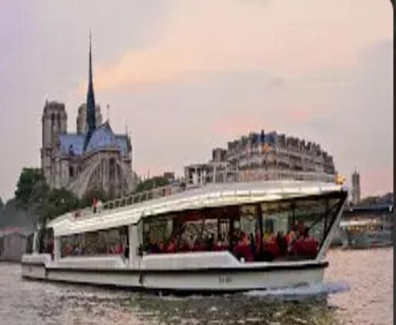 Dinner Cruise in Paris 